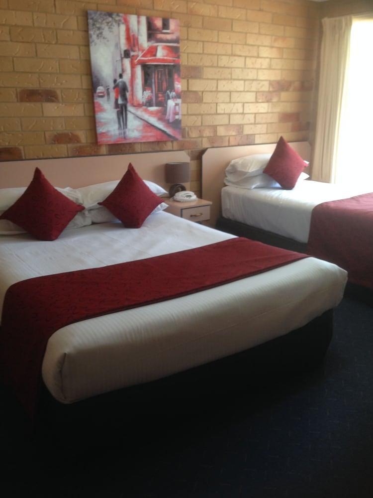 North Parkes Motel Eksteriør billede