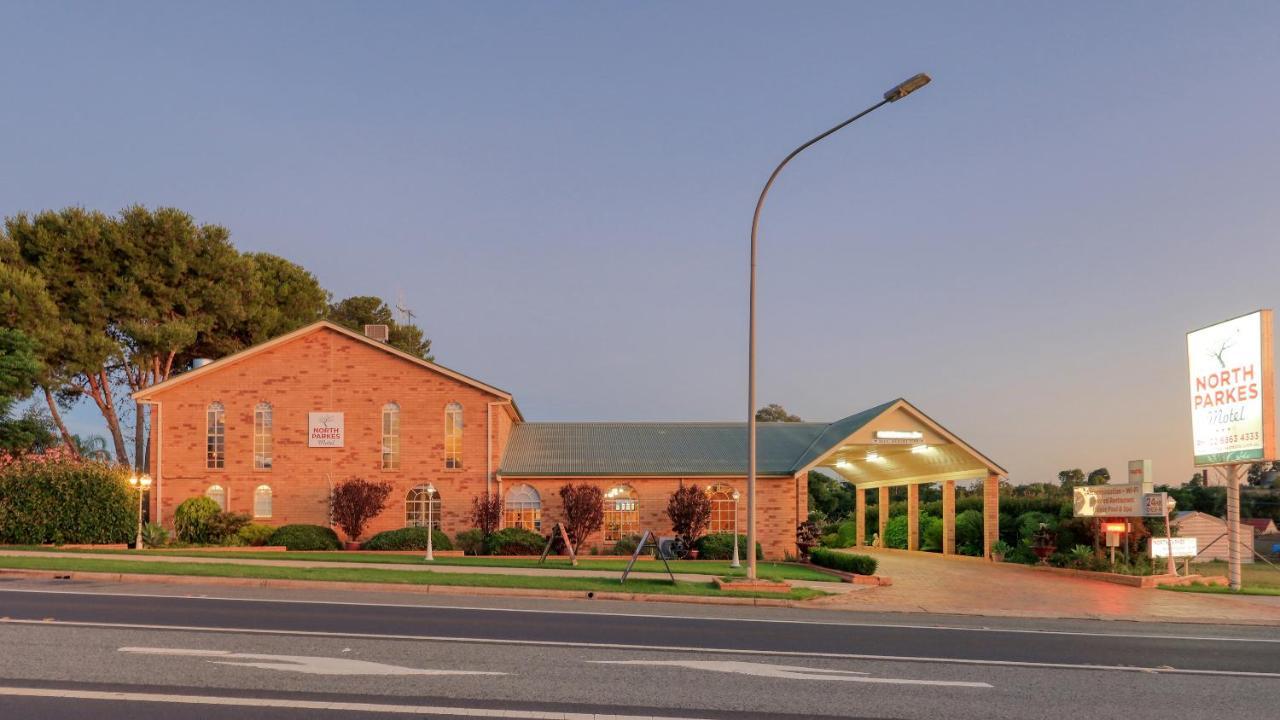 North Parkes Motel Eksteriør billede