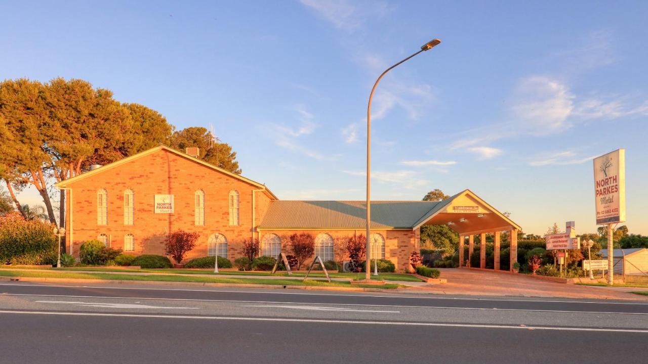 North Parkes Motel Eksteriør billede
