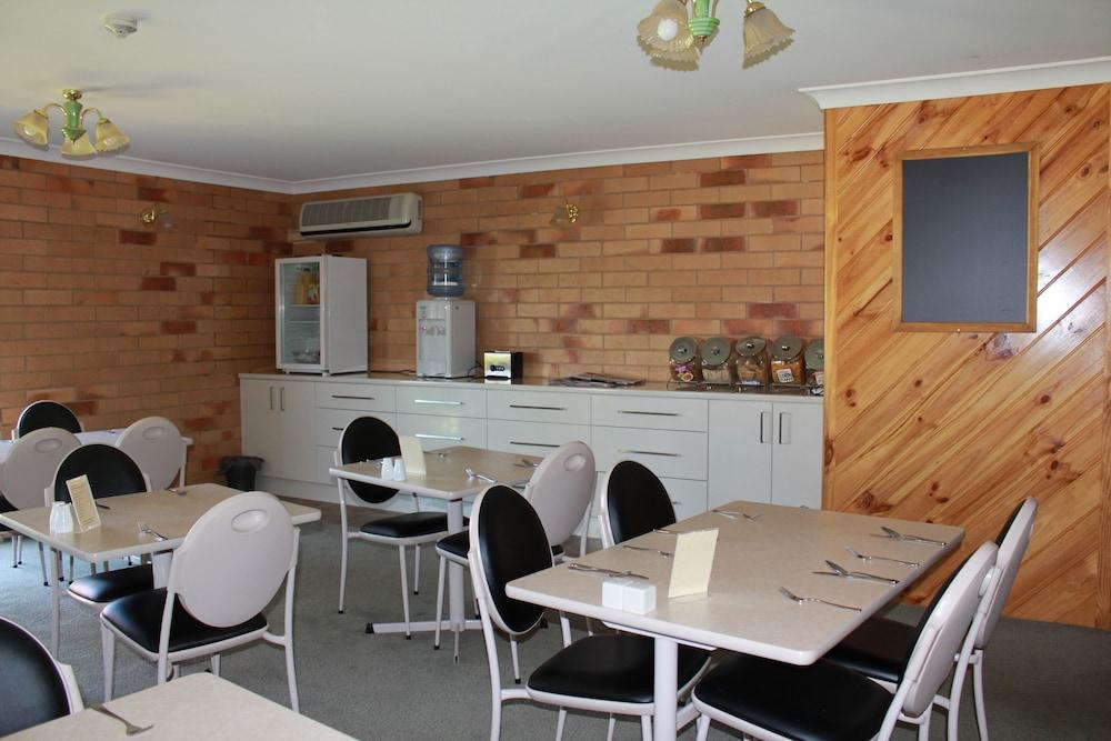 North Parkes Motel Eksteriør billede