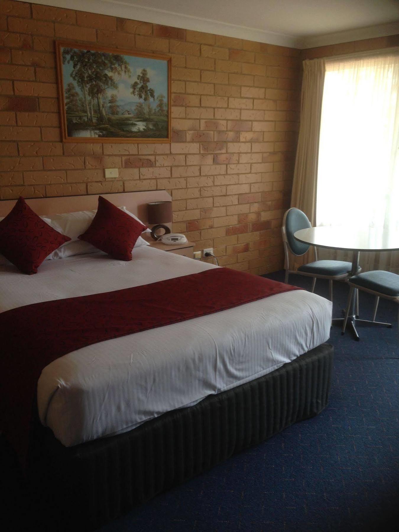 North Parkes Motel Eksteriør billede